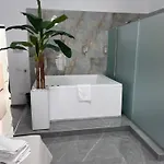 بيت ضيافة Il Ritrovo Spa&rooms 4*
