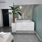 Il Ritrovo Spa&rooms 4* نابولي