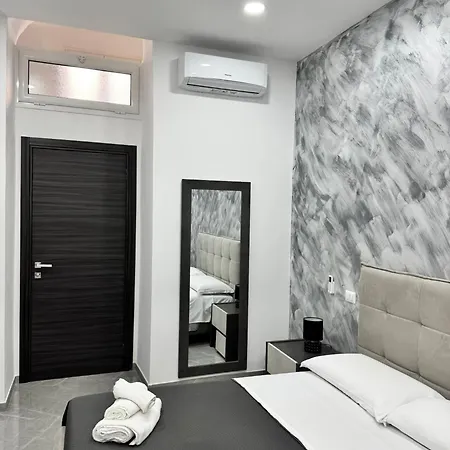 بيت ضيافة Il Ritrovo Spa&rooms نابولي